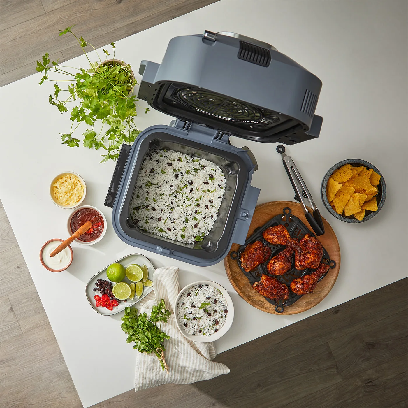 Ninja-ON400UK-KitchenCounter-Overhead-Rice-BurritoBowls