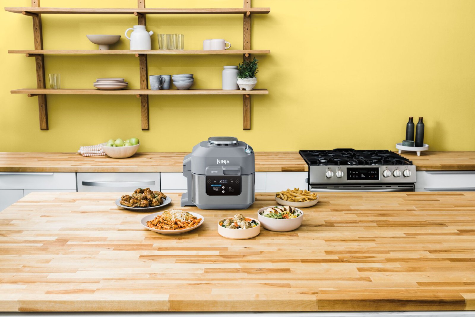 ON400EU_InUse_OnIsland_FoodLIneup RT_RGB