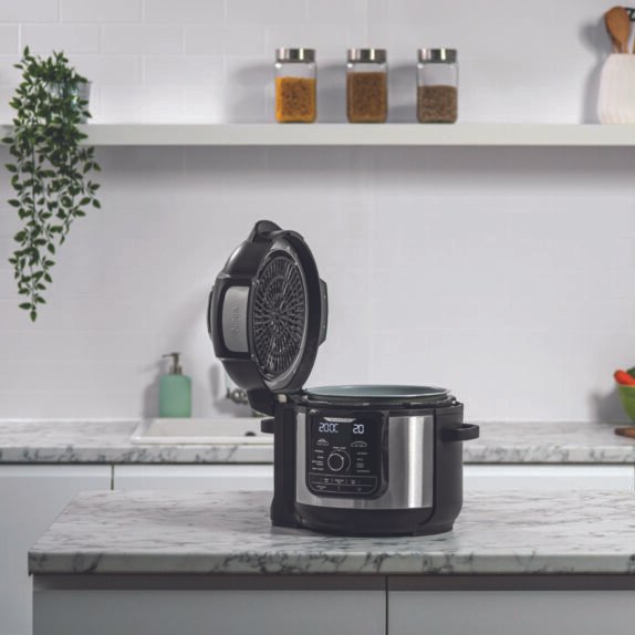OP500UK_Ninja-Foodi-Max-Product_Lid_Open_2_CMYK