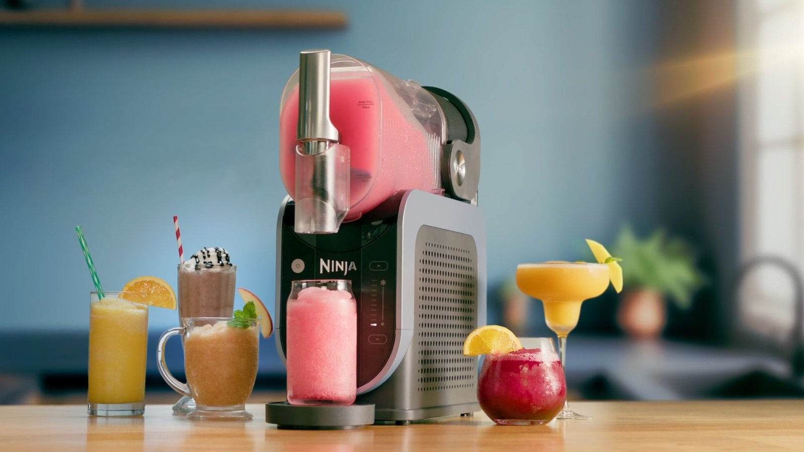 R_Sequence 01.00_00_02_05.Still001